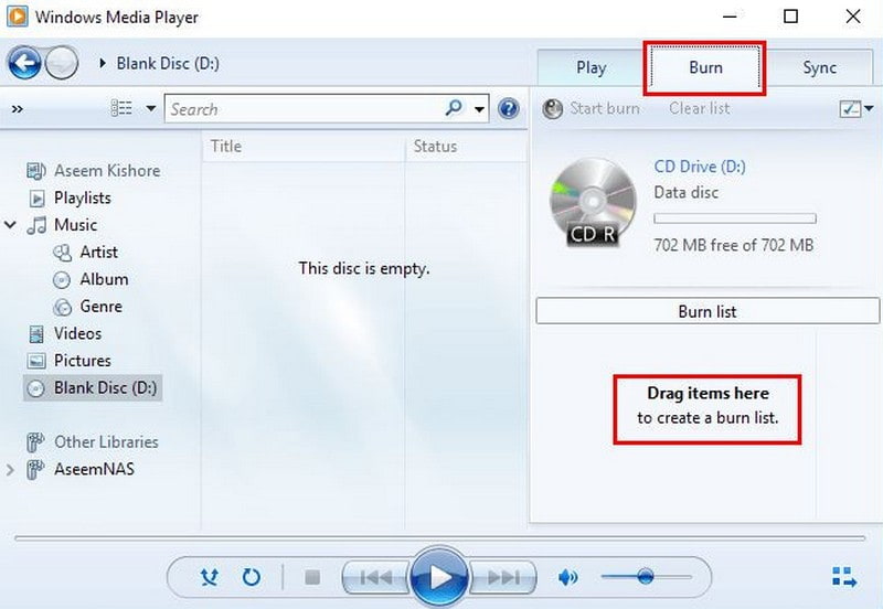 お気に入りの音楽入り Windows Media Player