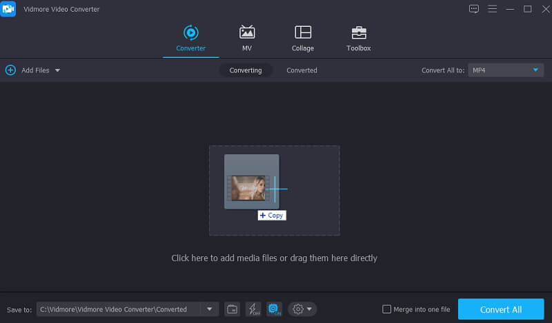 動画をアップロード